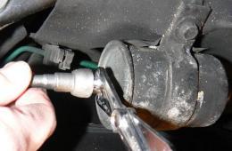 When to change the fuel filter: timing and features of replacement