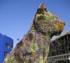 ジェフ・クーンズ - お金とキャリアについて最も高価なアメリカのアーティスト 犬と膨らませるチューリップ