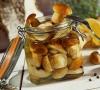 Pokyny krok za krokom pre studenú metódu nakladania medových húb