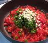 Przepis ze zdjęciami na bogaty sos z przecieru pomidorowego z mąką w domu