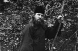 Shepherd and teacher.  Confessor of the Royal Family.  Clergy, laity and Orthodox shrines of the Kirsanovsky district of Temptation.  “Dispute” with V.V.  Rozanov